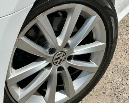 Белый Фольксваген Пассат, объемом двигателя 2.5 л и пробегом 247 тыс. км за 8900 $, фото 4 на Automoto.ua