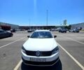 Білий Фольксваген Пассат, об'ємом двигуна 1.8 л та пробігом 255 тис. км за 10200 $, фото 7 на Automoto.ua