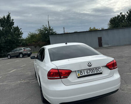 Білий Фольксваген Пассат, об'ємом двигуна 2.5 л та пробігом 150 тис. км за 10200 $, фото 4 на Automoto.ua