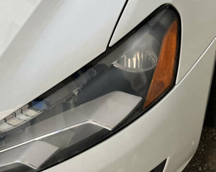 Белый Фольксваген Пассат, объемом двигателя 2.5 л и пробегом 201 тыс. км за 10300 $, фото 18 на Automoto.ua