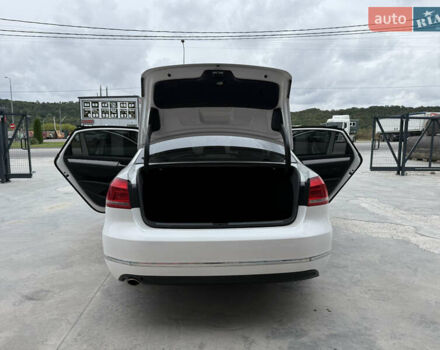 Белый Фольксваген Пассат, объемом двигателя 1.97 л и пробегом 258 тыс. км за 9750 $, фото 28 на Automoto.ua