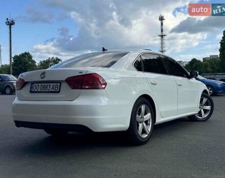 Белый Фольксваген Пассат, объемом двигателя 2.5 л и пробегом 270 тыс. км за 8799 $, фото 6 на Automoto.ua