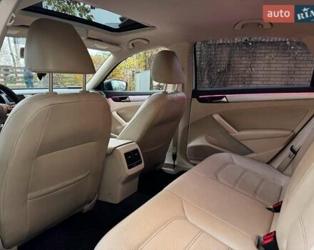 Білий Фольксваген Пассат, об'ємом двигуна 2.5 л та пробігом 190 тис. км за 10790 $, фото 27 на Automoto.ua