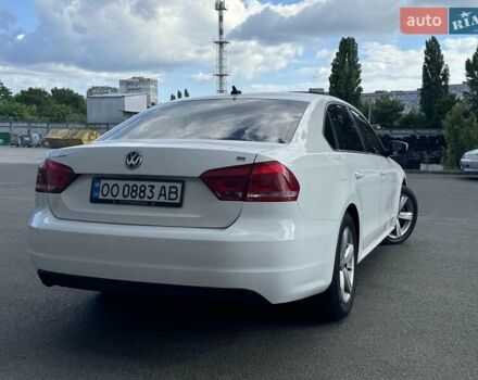 Белый Фольксваген Пассат, объемом двигателя 2.5 л и пробегом 270 тыс. км за 8799 $, фото 3 на Automoto.ua