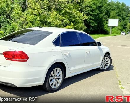 Білий Фольксваген Пассат, об'ємом двигуна 2 л та пробігом 196 тис. км за 10700 $, фото 4 на Automoto.ua