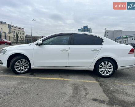 Білий Фольксваген Пассат, об'ємом двигуна 1.8 л та пробігом 146 тис. км за 11400 $, фото 9 на Automoto.ua