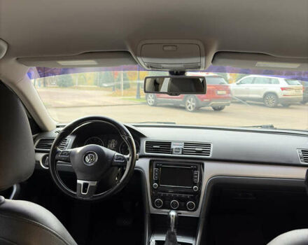 Білий Фольксваген Пассат, об'ємом двигуна 2.48 л та пробігом 237 тис. км за 9500 $, фото 33 на Automoto.ua