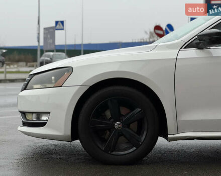 Белый Фольксваген Пассат, объемом двигателя 2.5 л и пробегом 188 тыс. км за 10590 $, фото 6 на Automoto.ua