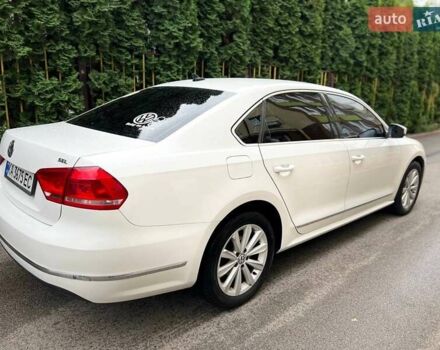 Білий Фольксваген Пассат, об'ємом двигуна 2.48 л та пробігом 217 тис. км за 9400 $, фото 13 на Automoto.ua