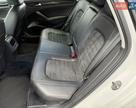 Белый Фольксваген Пассат, объемом двигателя 1.97 л и пробегом 243 тыс. км за 12700 $, фото 16 на Automoto.ua