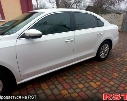 Белый Фольксваген Пассат, объемом двигателя 2.5 л и пробегом 250 тыс. км за 7900 $, фото 2 на Automoto.ua