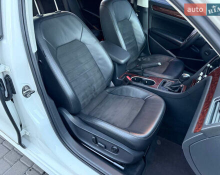 Белый Фольксваген Пассат, объемом двигателя 2 л и пробегом 154 тыс. км за 13200 $, фото 56 на Automoto.ua