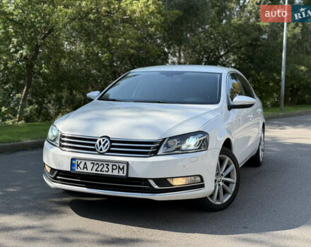 Білий Фольксваген Пассат, об'ємом двигуна 1.8 л та пробігом 210 тис. км за 8900 $, фото 1 на Automoto.ua