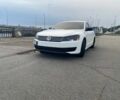 Белый Фольксваген Пассат, объемом двигателя 2.5 л и пробегом 175 тыс. км за 9900 $, фото 1 на Automoto.ua