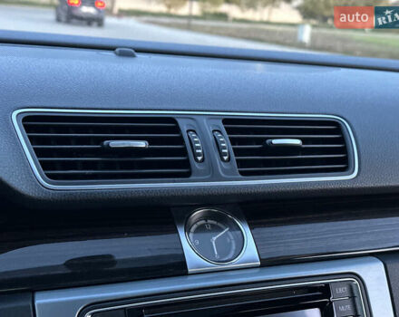 Фольксваген Пассат 2013 в Одессе на Automoto.ua Белый Фольксваген Пассат, объемом двигателя 1.98 л и пробегом 150 тыс. км за 12500 $, фото 59 на Automoto.ua