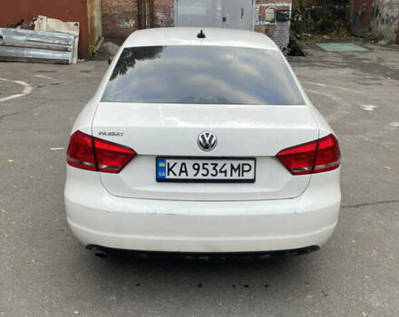 Белый Фольксваген Пассат, объемом двигателя 2.5 л и пробегом 197 тыс. км за 8500 $, фото 3 на Automoto.ua