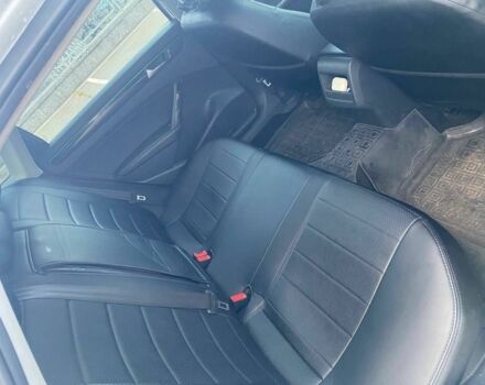 Белый Фольксваген Пассат, объемом двигателя 2.5 л и пробегом 175 тыс. км за 9900 $, фото 15 на Automoto.ua