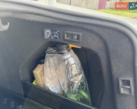 Білий Фольксваген Пассат, об'ємом двигуна 1.97 л та пробігом 245 тис. км за 15300 $, фото 31 на Automoto.ua