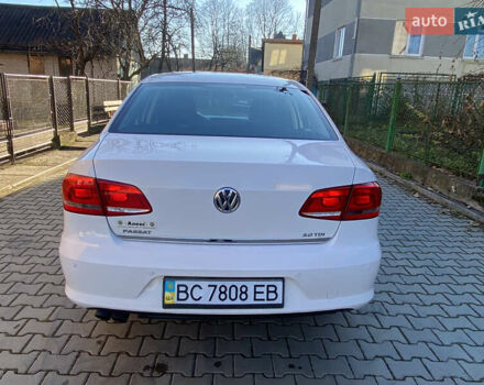Белый Фольксваген Пассат, объемом двигателя 1.97 л и пробегом 240 тыс. км за 9600 $, фото 1 на Automoto.ua