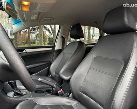 Белый Фольксваген Пассат, объемом двигателя 2.5 л и пробегом 206 тыс. км за 9990 $, фото 16 на Automoto.ua