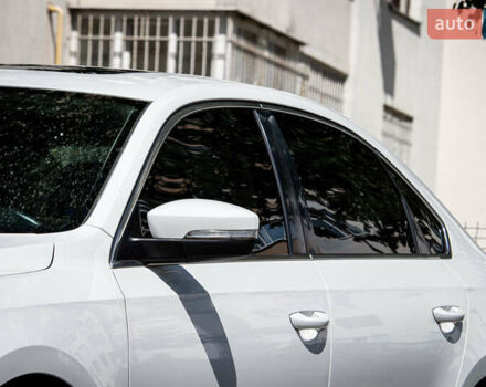 Белый Фольксваген Пассат, объемом двигателя 2 л и пробегом 149 тыс. км за 13250 $, фото 7 на Automoto.ua