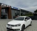 Белый Фольксваген Пассат, объемом двигателя 2 л и пробегом 280 тыс. км за 8973 $, фото 1 на Automoto.ua
