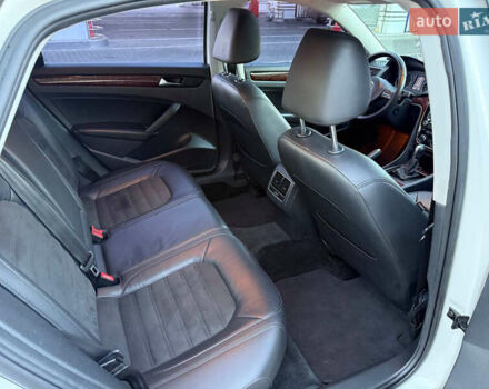 Білий Фольксваген Пассат, об'ємом двигуна 2 л та пробігом 152 тис. км за 12450 $, фото 37 на Automoto.ua