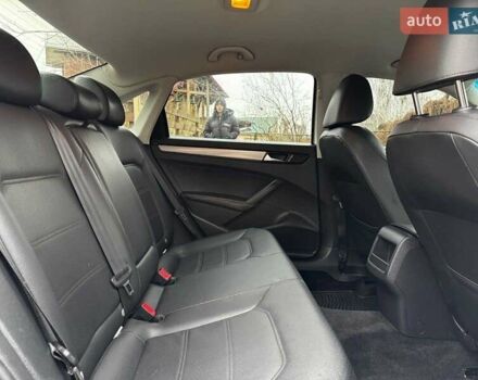 Білий Фольксваген Пассат, об'ємом двигуна 2.5 л та пробігом 206 тис. км за 9990 $, фото 24 на Automoto.ua