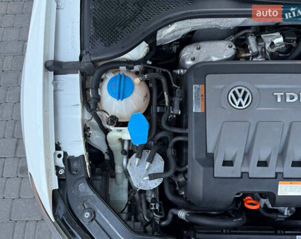 Белый Фольксваген Пассат, объемом двигателя 2 л и пробегом 154 тыс. км за 13200 $, фото 29 на Automoto.ua