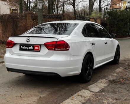 Белый Фольксваген Пассат, объемом двигателя 2.5 л и пробегом 206 тыс. км за 9990 $, фото 6 на Automoto.ua