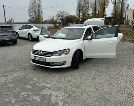 Білий Фольксваген Пассат, об'ємом двигуна 2.5 л та пробігом 226 тис. км за 8900 $, фото 4 на Automoto.ua