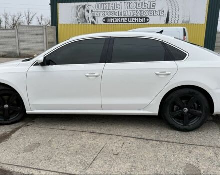 Білий Фольксваген Пассат, об'ємом двигуна 2 л та пробігом 118 тис. км за 11500 $, фото 4 на Automoto.ua