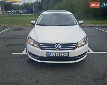 Білий Фольксваген Пассат, об'ємом двигуна 2.5 л та пробігом 174 тис. км за 11700 $, фото 1 на Automoto.ua