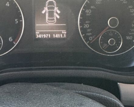 Белый Фольксваген Пассат, объемом двигателя 2 л и пробегом 342 тыс. км за 10000 $, фото 7 на Automoto.ua