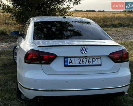 Фольксваген Пассат 2013 в Вышгороде на Automoto.ua Белый Фольксваген Пассат, объемом двигателя 1.97 л и пробегом 102 тыс. км за 14000 $, фото 9 на Automoto.ua