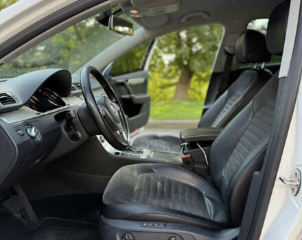 Білий Фольксваген Пассат, об'ємом двигуна 1.8 л та пробігом 210 тис. км за 8900 $, фото 16 на Automoto.ua