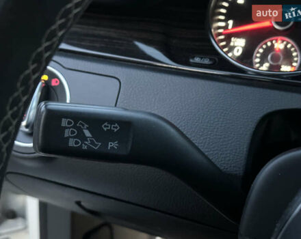 Фольксваген Пассат 2013 в Одессе на Automoto.ua Белый Фольксваген Пассат, объемом двигателя 1.98 л и пробегом 150 тыс. км за 12500 $, фото 55 на Automoto.ua