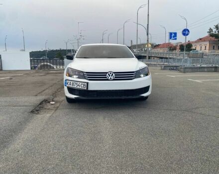 Белый Фольксваген Пассат, объемом двигателя 2.5 л и пробегом 175 тыс. км за 9900 $, фото 2 на Automoto.ua