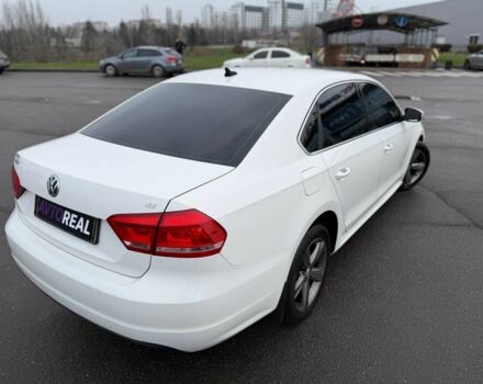 Белый Фольксваген Пассат, объемом двигателя 2.5 л и пробегом 250 тыс. км за 9000 $, фото 3 на Automoto.ua