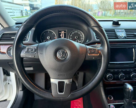 Белый Фольксваген Пассат, объемом двигателя 2 л и пробегом 154 тыс. км за 13200 $, фото 38 на Automoto.ua