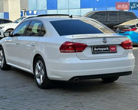 Білий Фольксваген Пассат, об'ємом двигуна 2.5 л та пробігом 159 тис. км за 10990 $, фото 8 на Automoto.ua
