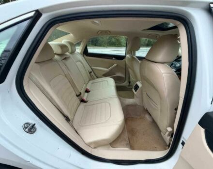 Белый Фольксваген Пассат, объемом двигателя 2.5 л и пробегом 90 тыс. км за 3900 $, фото 10 на Automoto.ua