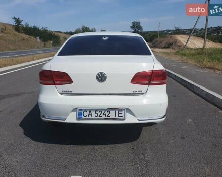 Белый Фольксваген Пассат, объемом двигателя 1.97 л и пробегом 300 тыс. км за 12000 $, фото 20 на Automoto.ua