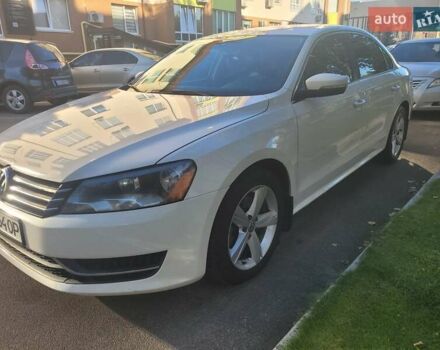 Белый Фольксваген Пассат, объемом двигателя 2.5 л и пробегом 278 тыс. км за 9300 $, фото 4 на Automoto.ua