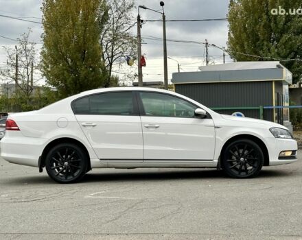 Белый Фольксваген Пассат, объемом двигателя 1.6 л и пробегом 194 тыс. км за 11400 $, фото 5 на Automoto.ua