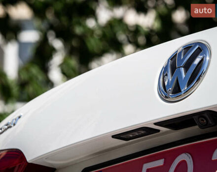 Белый Фольксваген Пассат, объемом двигателя 2 л и пробегом 149 тыс. км за 13250 $, фото 21 на Automoto.ua