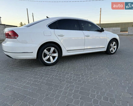 Білий Фольксваген Пассат, об'ємом двигуна 1.97 л та пробігом 180 тис. км за 12800 $, фото 7 на Automoto.ua