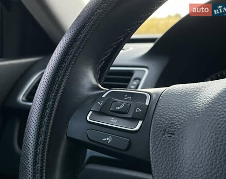 Фольксваген Пассат 2013 в Вышгороде на Automoto.ua Белый Фольксваген Пассат, объемом двигателя 1.97 л и пробегом 102 тыс. км за 14000 $, фото 32 на Automoto.ua