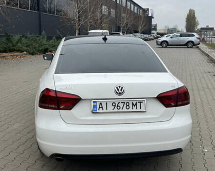Белый Фольксваген Пассат, объемом двигателя 2.48 л и пробегом 260 тыс. км за 9500 $, фото 4 на Automoto.ua
