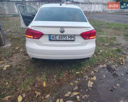 Фольксваген Пассат 2013 в Каменское - Днепродзержинск на Automoto.ua Белый Фольксваген Пассат, объемом двигателя 1.8 л и пробегом 206 тыс. км за 10299 $, фото 8 на Automoto.ua